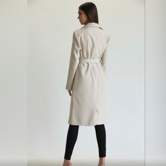 NWT Blithela Womenβs Double Breasted Trench Coat Size S in Beige - Picture 3 of 12
